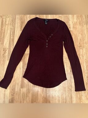 Y2K Forever 21 Women's Long Sleeve Henley Top - Burgundy